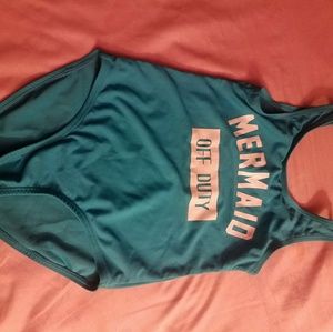 Girls Size 7 one piece swim suit
